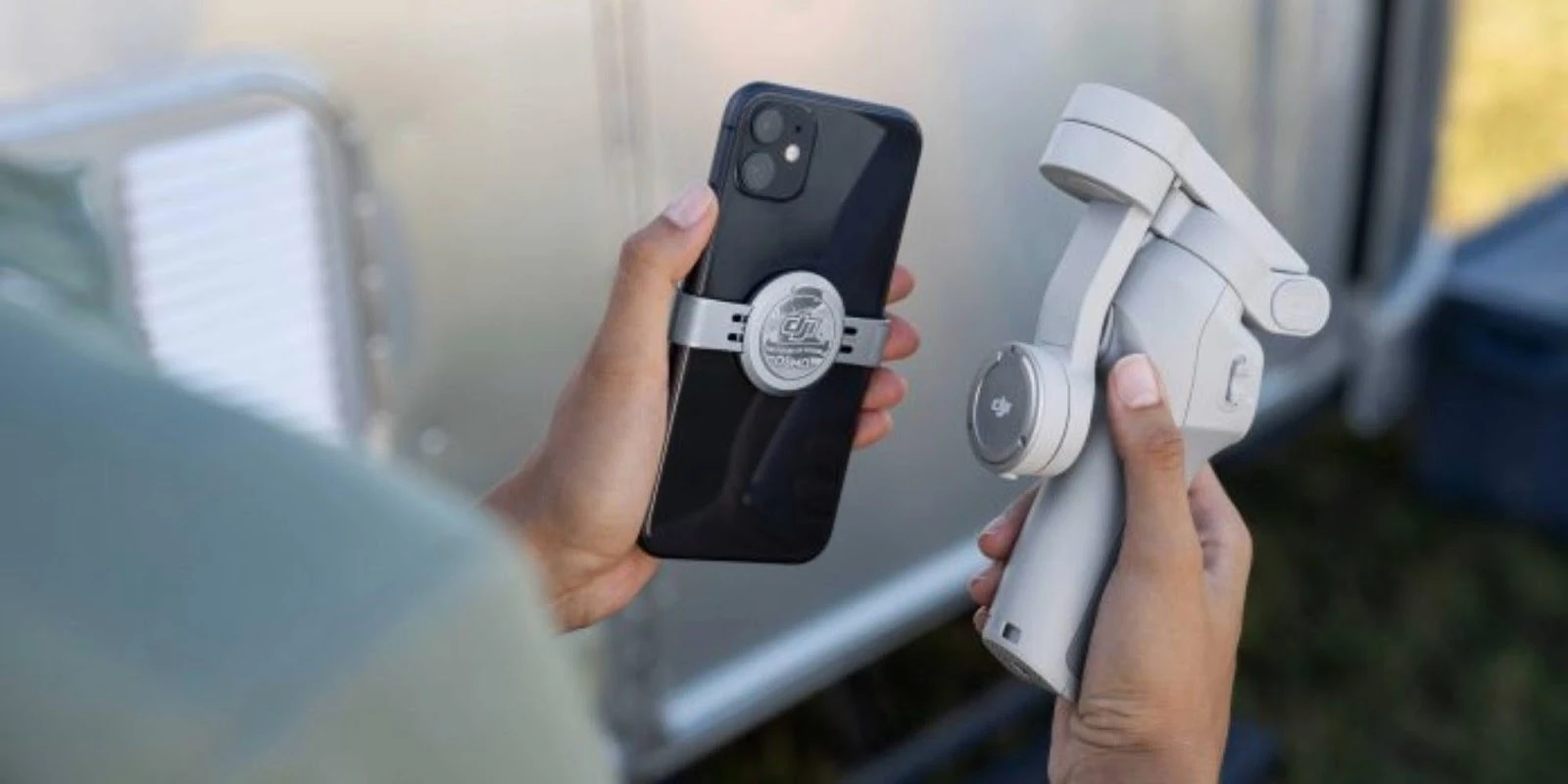 Tay cầm chống rung DJI Osmo Mobile 4 - Chính hãng