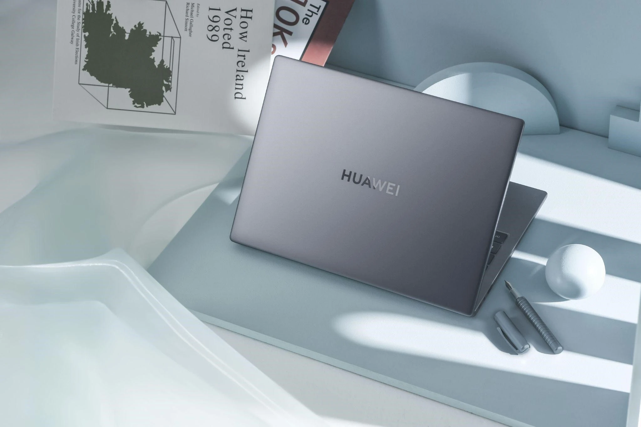 HUAWEI MateBook 14 AMD 2021