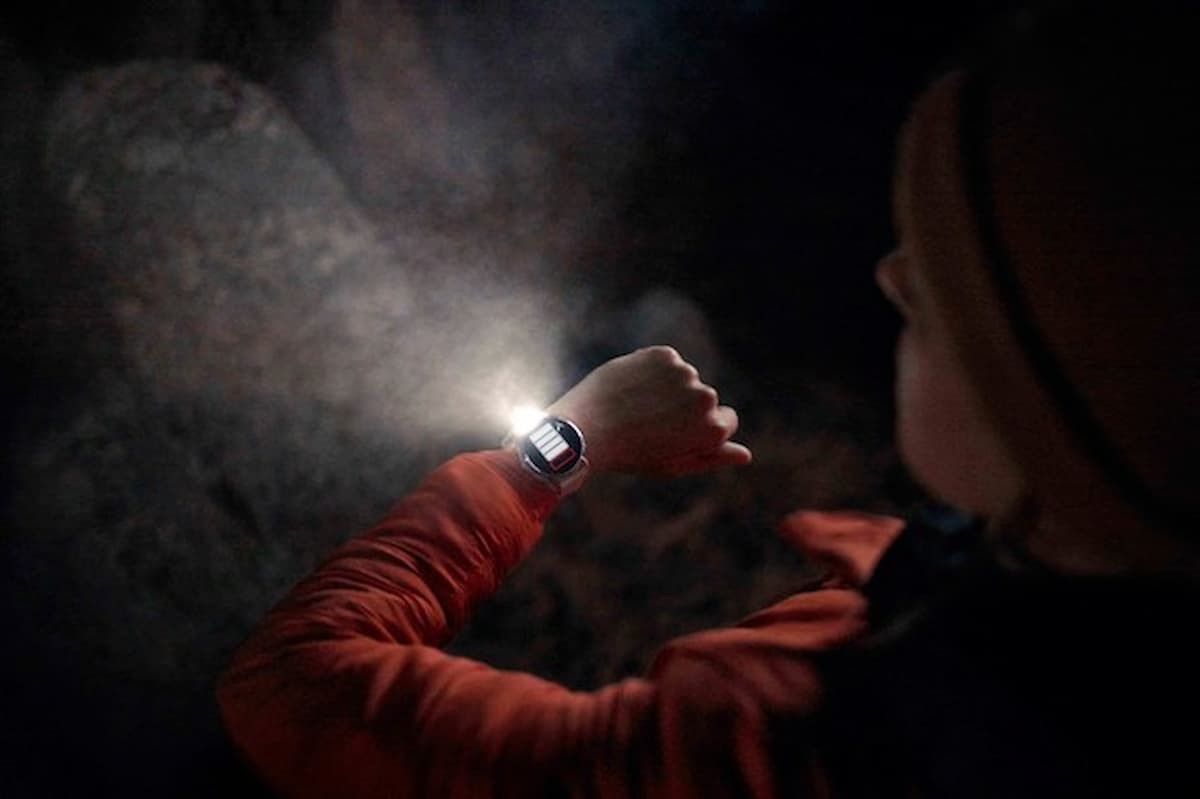 Đồng hồ Garmin Fenix 7S Pro - Sapphire Solar