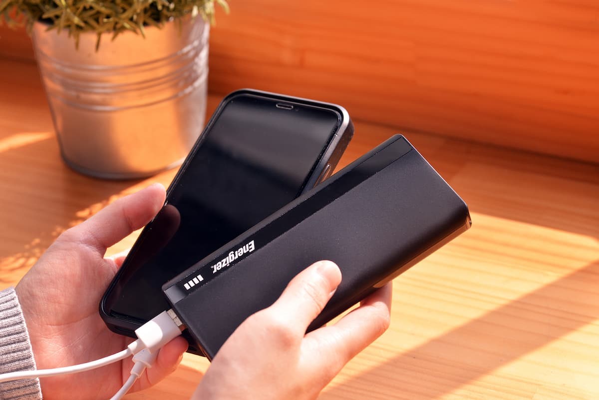 Sạc dự phòng Energizer 10,000mAh /3.7V Li-Polymer - UE10052 - Chính hãng