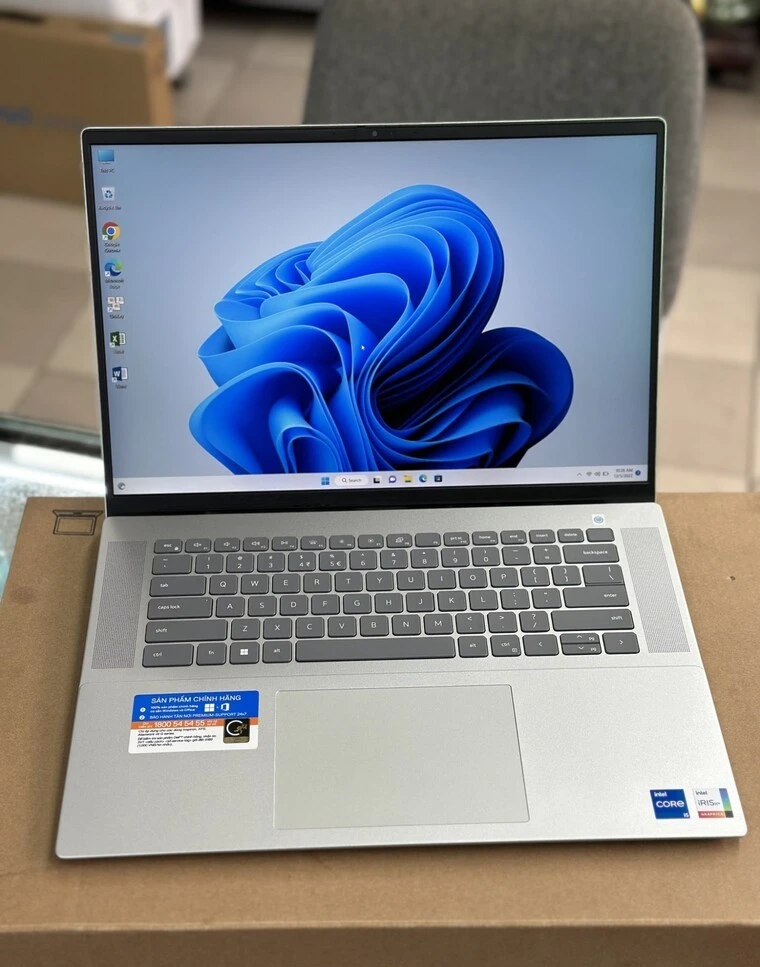 Dell Inspiron 16 5630 Laptop Dell Inspiron 16 5630 (71020244) - (i5-1335U/8GB/512GB/16inch FHD/Windows 11/Office)