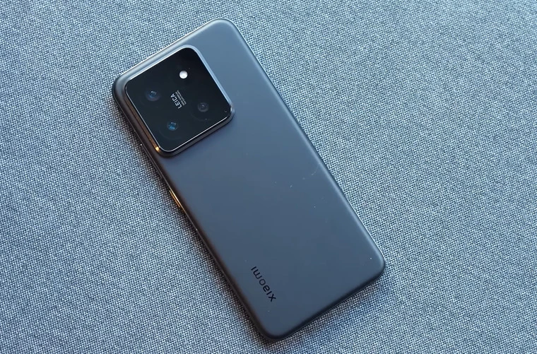 Xiaomi 14 màu đen Xiaomi 14 màu đen
