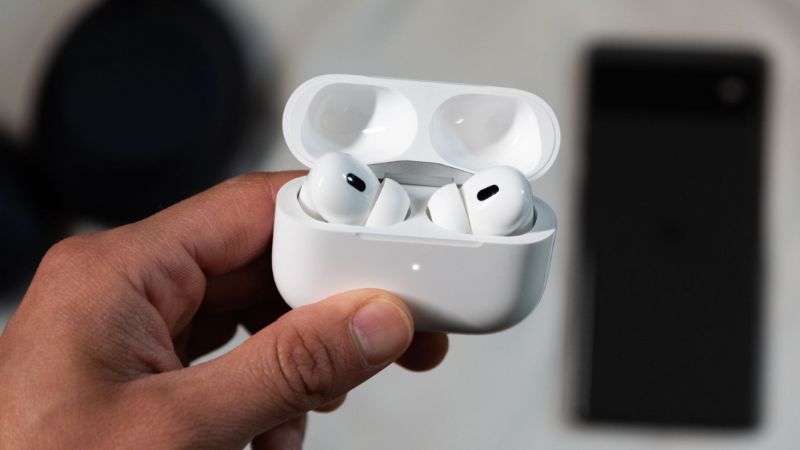 Chọn AirPods để nghe nhạc và xem phim