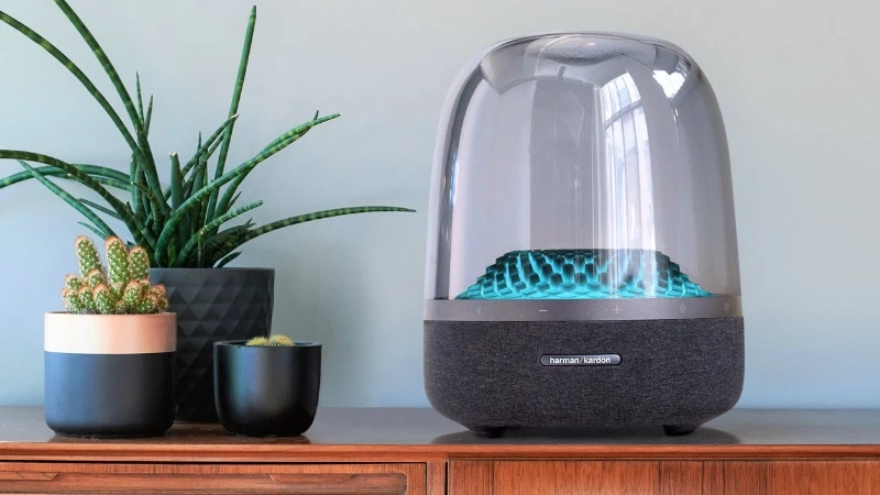 Loa Harman Kardon - Dòng loa thiết kế sang trọng cho nghe nhạc và không gian sống hiện đại Loa Harman Kardon - Dòng loa thiết kế sang trọng cho nghe nhạc và không gian sống hiện đại