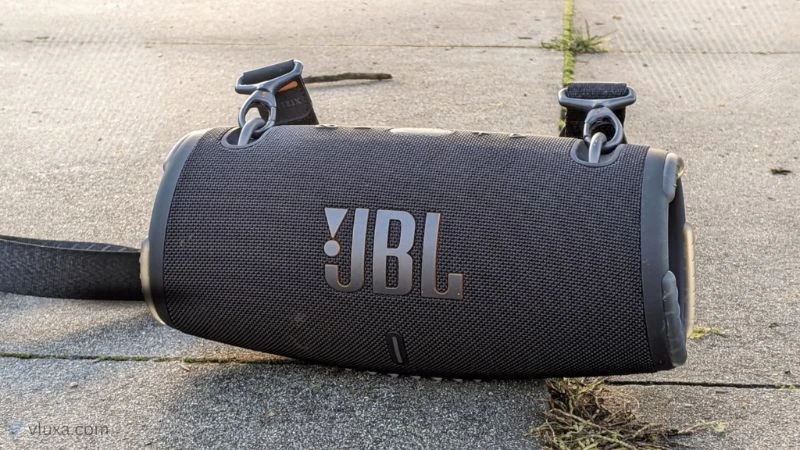 Loa Bluetooth JBL Xtreme 4 với ngoại hình thiết kế khá lịch lãm, trẻ trung Loa Bluetooth JBL Xtreme 4 với ngoại hình thiết kế khá lịch lãm, trẻ trung