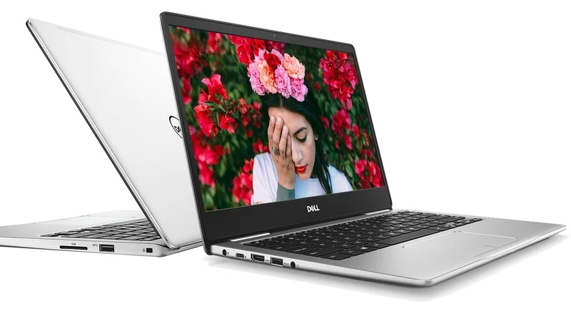 Màn hình full HD 16 inch. Màn hình full HD 16 inch.
