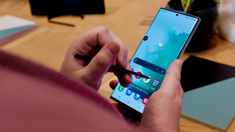 Samsung luôn tiên phong trong việc đổi mới và sáng tạo Samsung luôn tiên phong trong việc đổi mới và sáng tạo