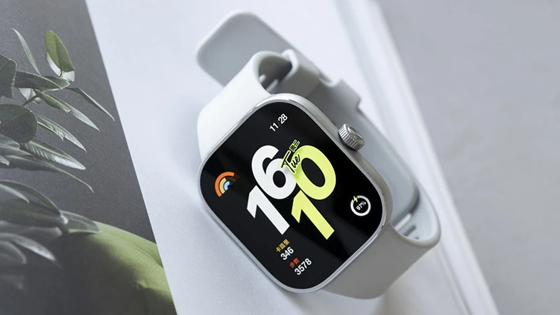 Redmi Watch 4 trang bị màn hình AMOLED rõ nét. Redmi Watch 4 trang bị màn hình AMOLED rõ nét.