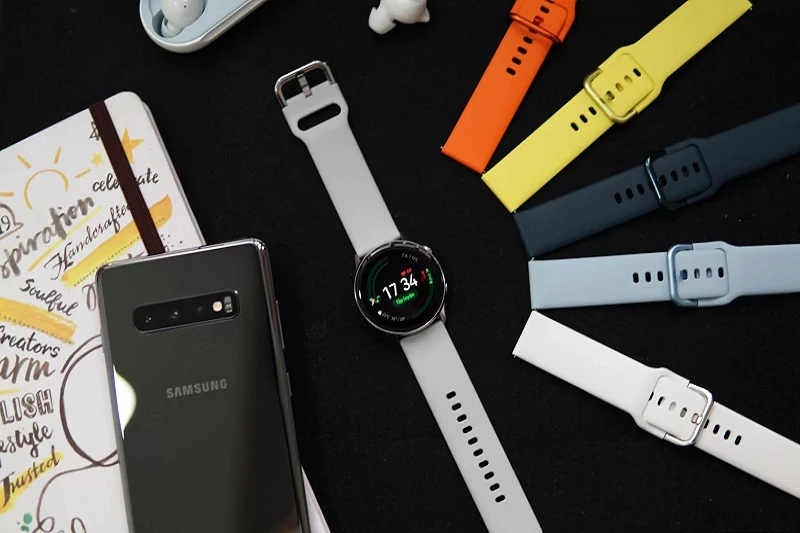 Lựa chọn chất liệu dây đeo cho Samsung Watch Lựa chọn chất liệu dây đeo cho Samsung Watch