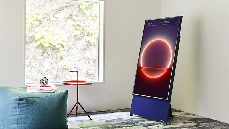 The Sero QLED Samsung 4K 43 inch QA43LS05B. The Sero QLED Samsung 4K 43 inch QA43LS05B.