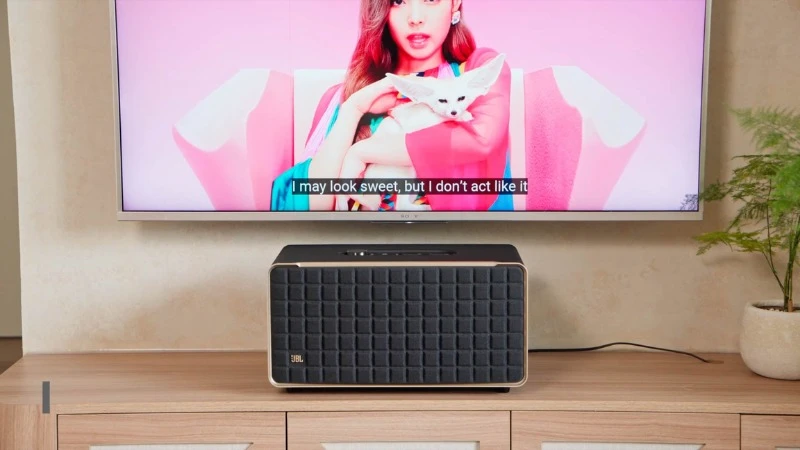 JBL Authentics 200. JBL Authentics 200.