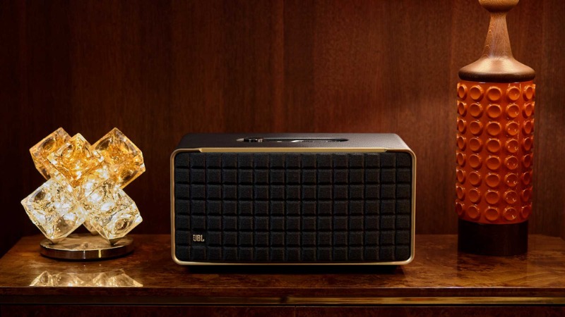 JBL Authentics