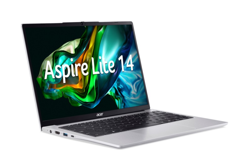 Tiện ích đầy đủ cho một chiếc laptop tầm trung.