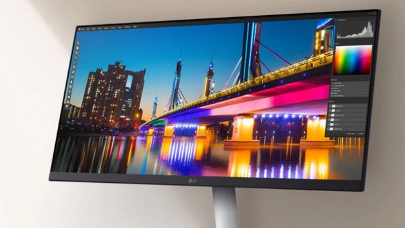 Độ phân giải Full HD, 16 triệu màu sống động. Độ phân giải Full HD, 16 triệu màu sống động.