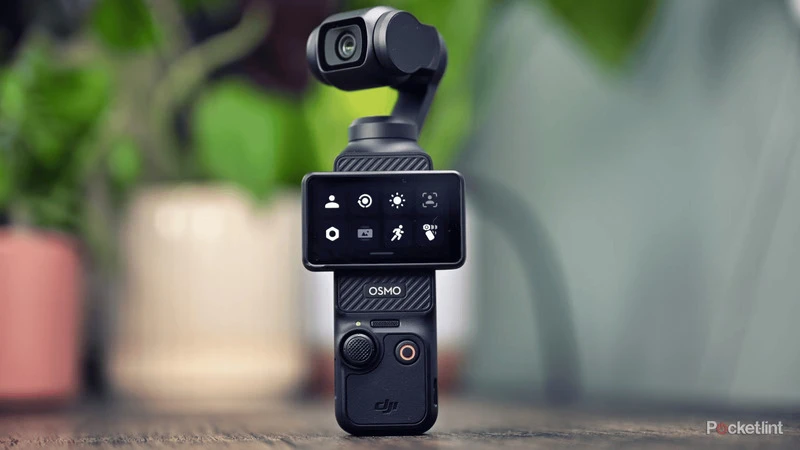 Camera cầm tay DJI Osmo Pocket 3 sở hữu chống rung 3 trục Camera cầm tay DJI Osmo Pocket 3 sở hữu chống rung 3 trục