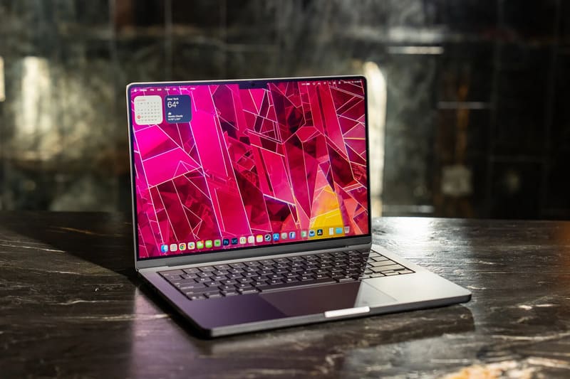 Các tùy chọn bộ nhớ thống nhất trên MacBook