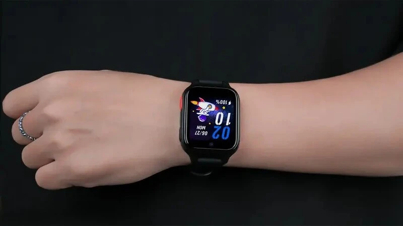 Masstel Smart HERO 30 hiển thị rõ ràng, thao tác thuận tiện. Masstel Smart HERO 30 hiển thị rõ ràng, thao tác thuận tiện.